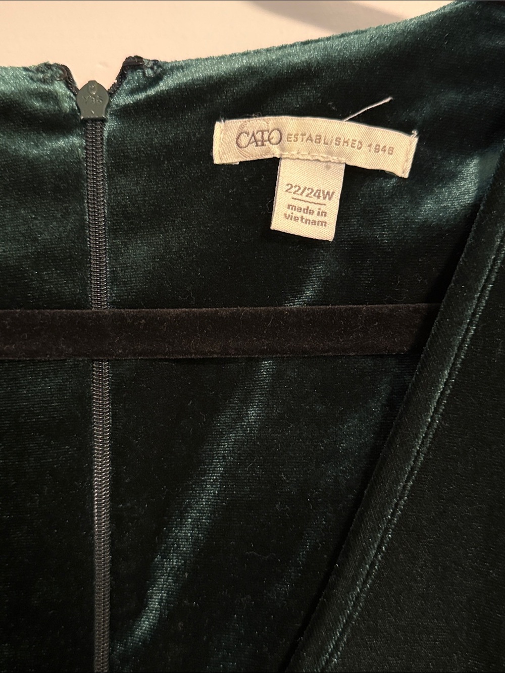 Cato Dark Green Velvet Feel Surplice Top Long Sleeve Belted Dress - Picture 2 of 5